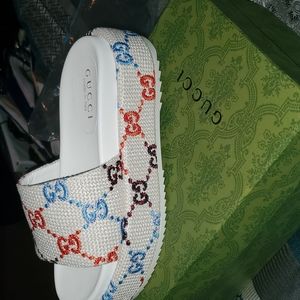 Gucci platform slides